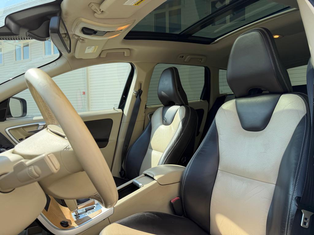 used 2010 Volvo XC60 car, priced at $7,950