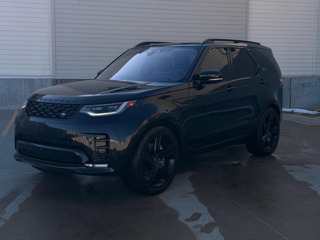 used 2022 Land Rover Discovery car, priced at $34,950