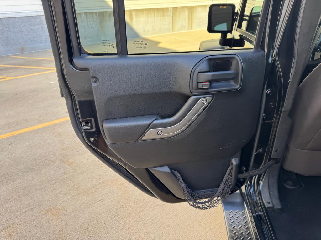 used 2015 Jeep Wrangler Unlimited car, priced at $19,950