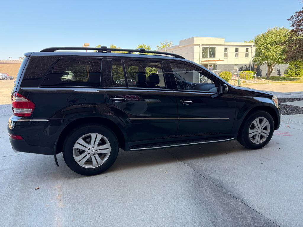 used 2007 Mercedes-Benz GL-Class car, priced at $9,249