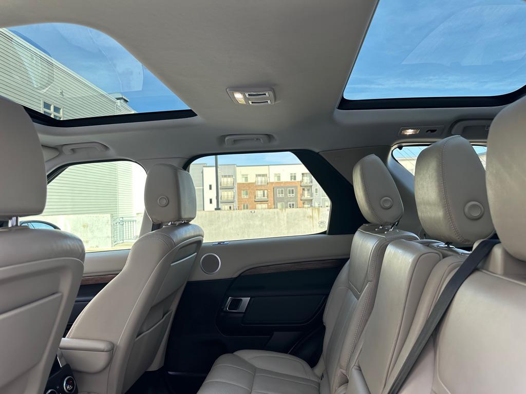 used 2018 Land Rover Discovery car, priced at $11,950