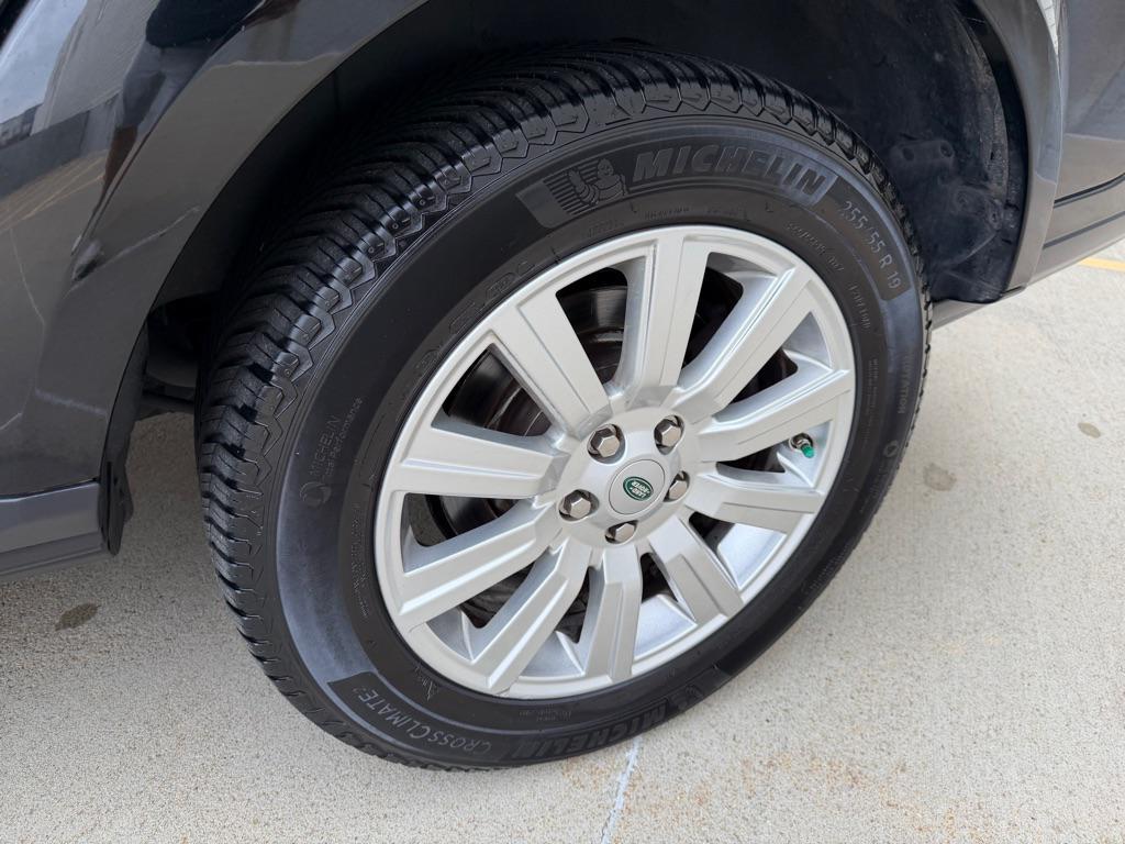 used 2013 Land Rover LR4 car, priced at $11,950