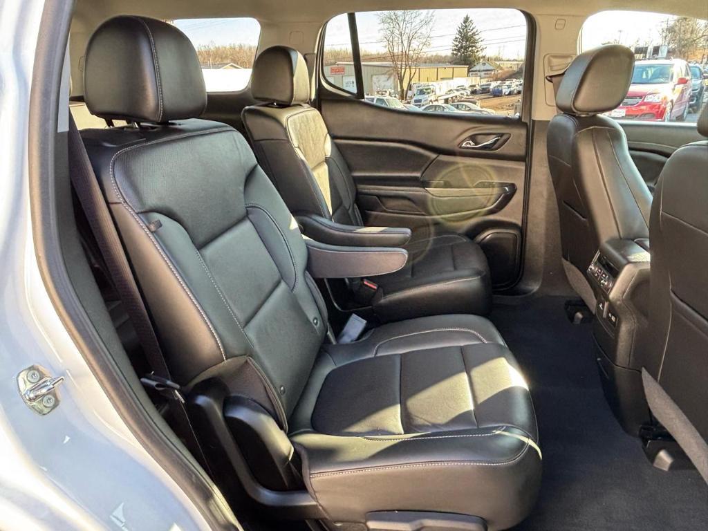 used 2023 GMC Acadia car, priced at $38,995