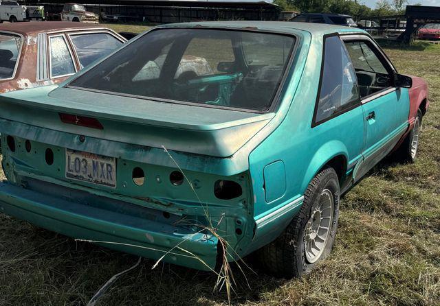 used 1992 Ford Mustang car