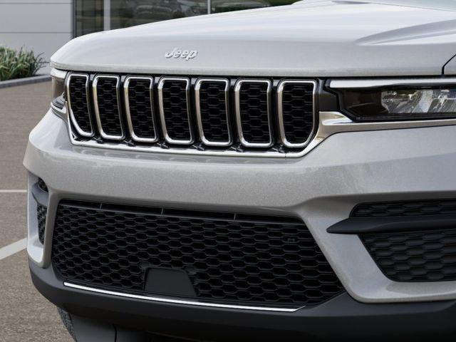 new 2025 Jeep Grand Cherokee car, priced at $29,492