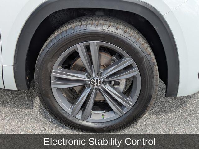 used 2022 Volkswagen Atlas Cross Sport car, priced at $22,895