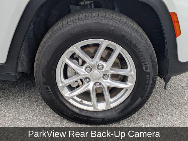 used 2025 Jeep Grand Cherokee car, priced at $31,769