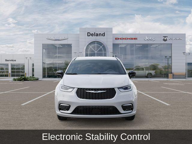 new 2026 Chrysler Pacifica car, priced at $42,160