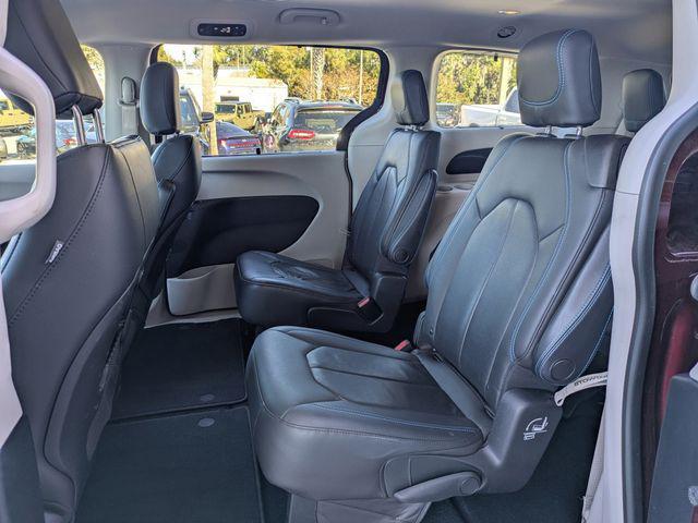 used 2021 Chrysler Pacifica car, priced at $18,643