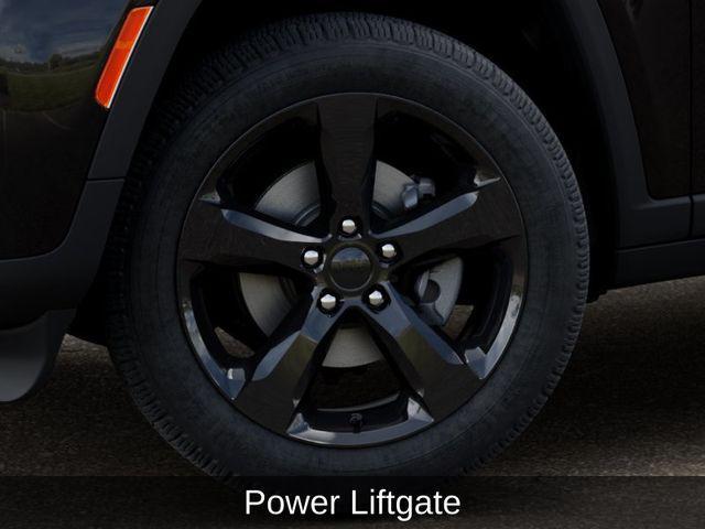 new 2026 Jeep Grand Cherokee car, priced at $42,746