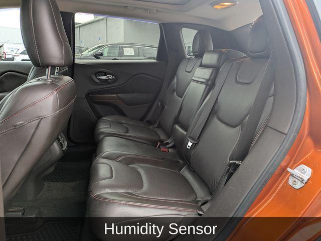 used 2015 Jeep Cherokee car, priced at $9,999