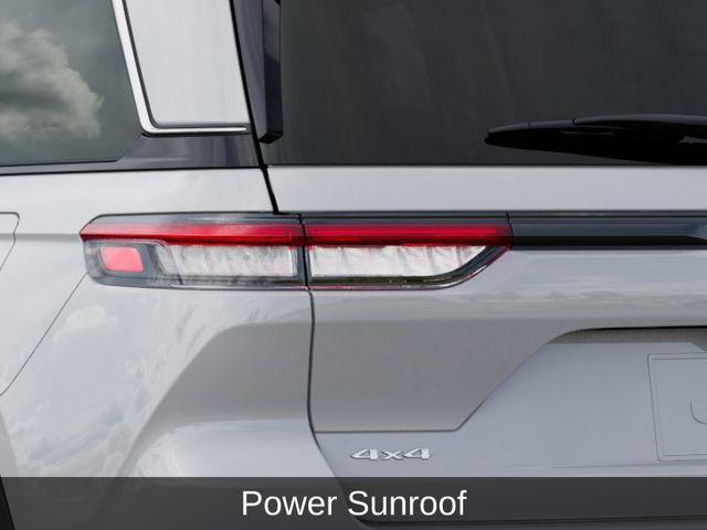 new 2025 Jeep Grand Cherokee car, priced at $30,900