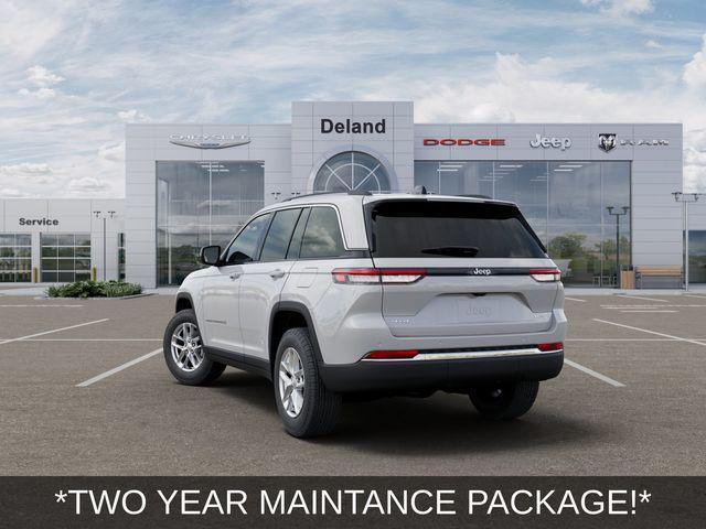 new 2025 Jeep Grand Cherokee car, priced at $30,900