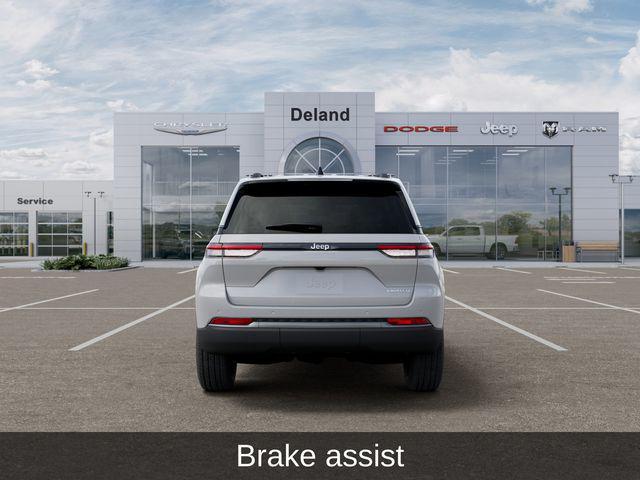 new 2026 Jeep Grand Cherokee car, priced at $42,210