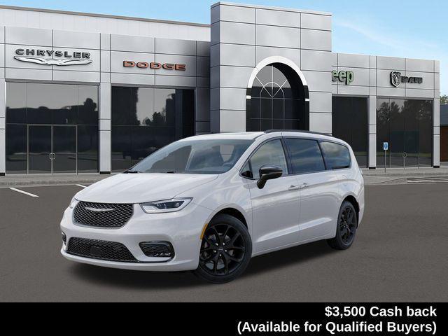 new 2026 Chrysler Pacifica car, priced at $47,085