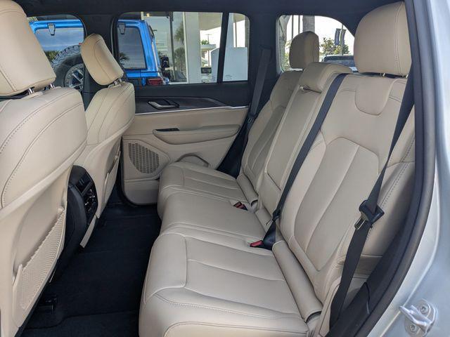 used 2025 Jeep Grand Cherokee car, priced at $36,895