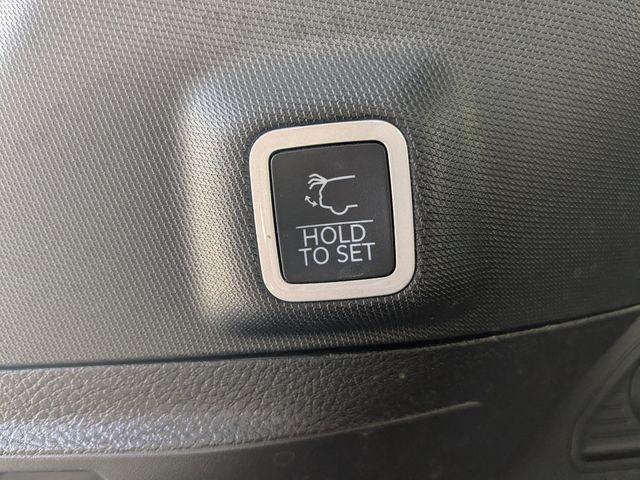 used 2025 Jeep Grand Cherokee car, priced at $36,895