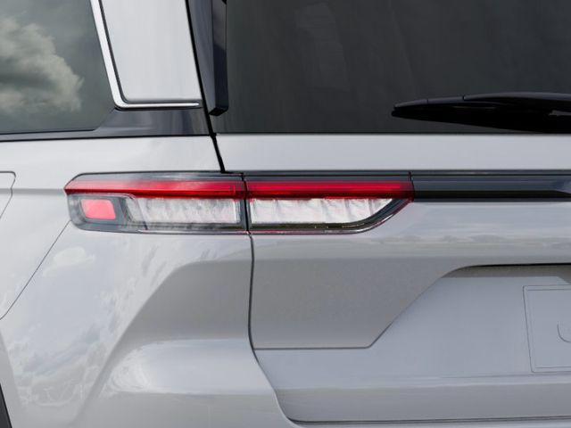 new 2025 Jeep Grand Cherokee car, priced at $28,956