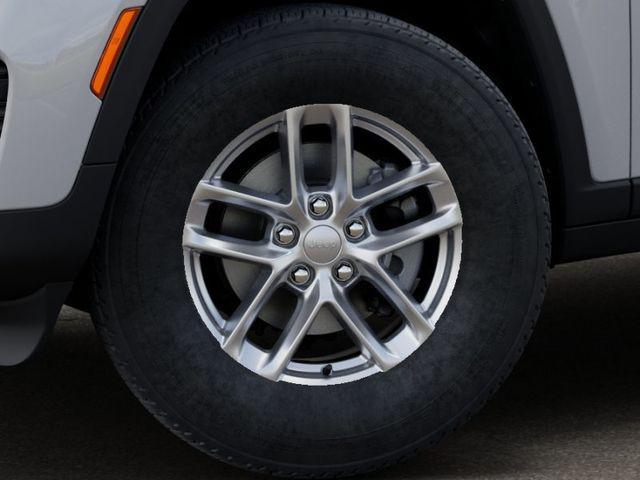 new 2025 Jeep Grand Cherokee car, priced at $29,956