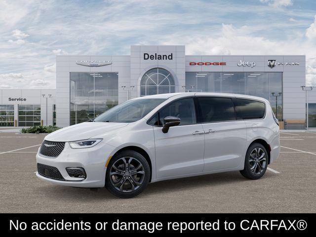 new 2026 Chrysler Pacifica car, priced at $41,305