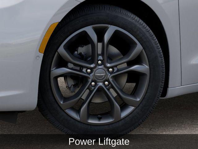 new 2026 Chrysler Pacifica car, priced at $41,305