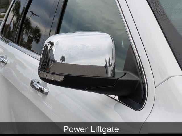 used 2018 Jeep Grand Cherokee car, priced at $11,595