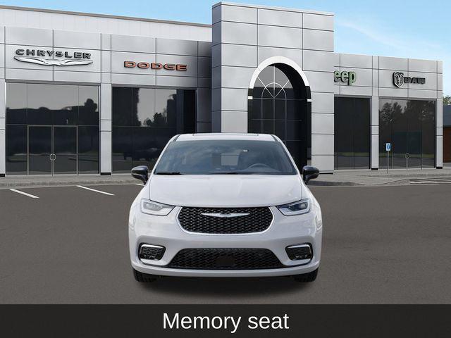 new 2026 Chrysler Pacifica car, priced at $45,320