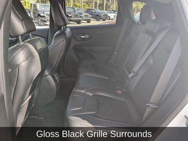 used 2021 Jeep Cherokee car, priced at $16,995