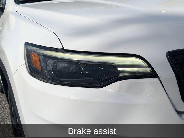 used 2021 Jeep Cherokee car, priced at $16,995