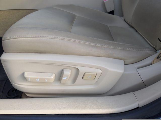 used 2013 Lexus ES 350 car, priced at $11,883