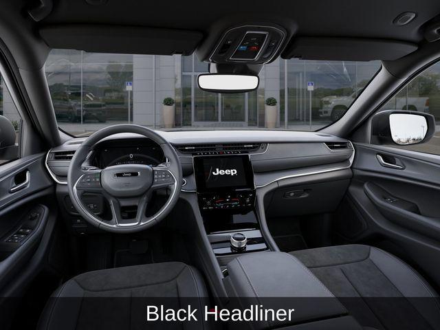 new 2025 Jeep Grand Cherokee car, priced at $35,580
