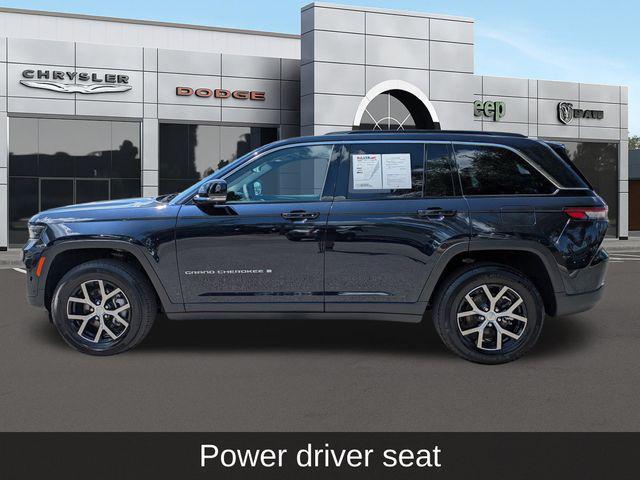 used 2024 Jeep Grand Cherokee car, priced at $35,440