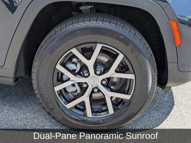 used 2024 Jeep Grand Cherokee car, priced at $35,440