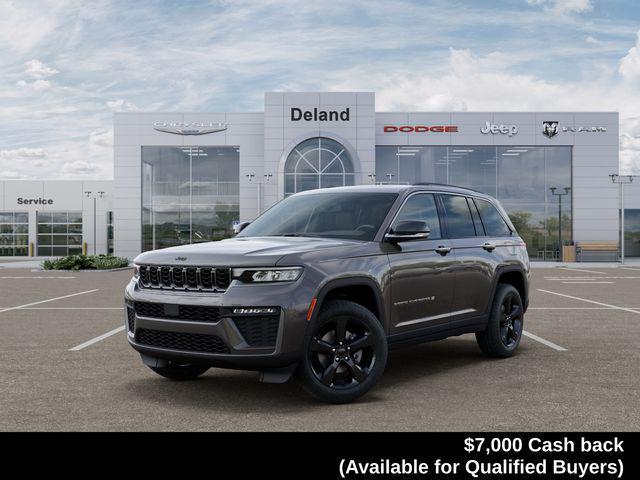 new 2026 Jeep Grand Cherokee car, priced at $40,210