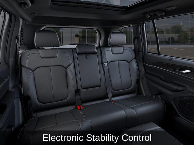 new 2025 Jeep Grand Cherokee car, priced at $35,784