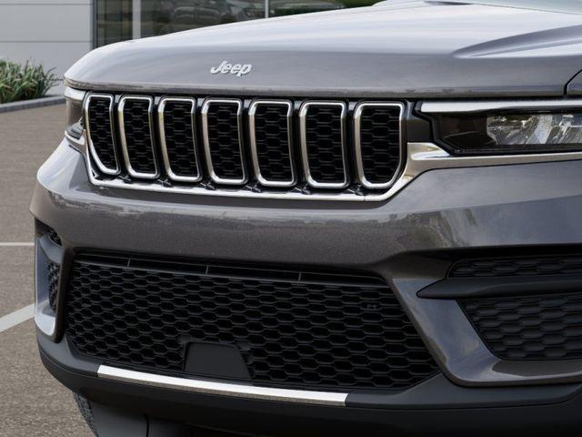 new 2025 Jeep Grand Cherokee car, priced at $23,492