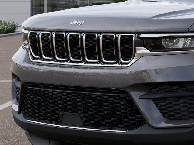 new 2025 Jeep Grand Cherokee car, priced at $29,492