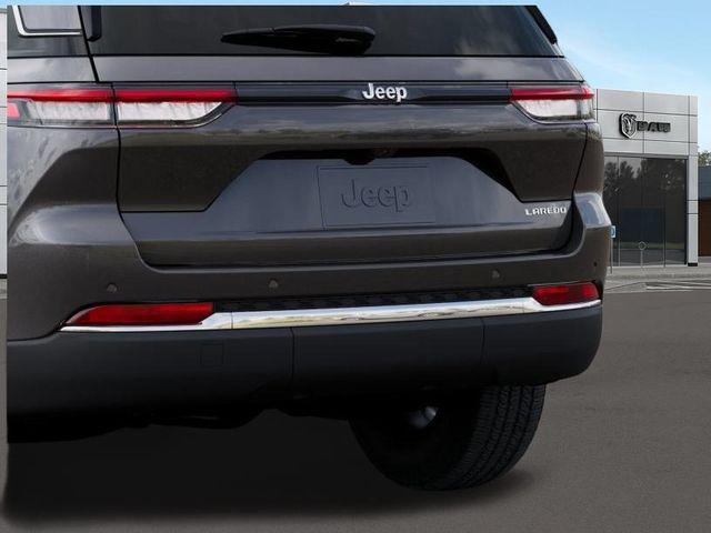 new 2025 Jeep Grand Cherokee car, priced at $23,492