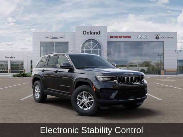 new 2025 Jeep Grand Cherokee car, priced at $29,492