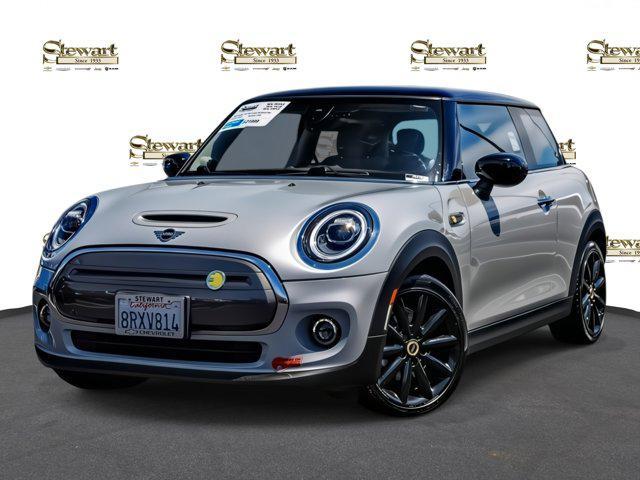 used 2021 MINI Hardtop car, priced at $18,500