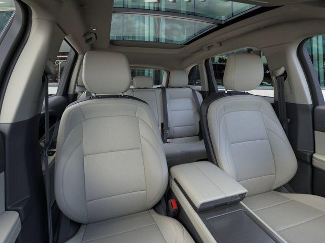 new 2026 Lincoln Nautilus car, priced at $60,582