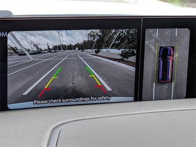 new 2025 Lincoln Navigator car, priced at $95,575