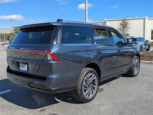 new 2025 Lincoln Navigator car, priced at $91,925