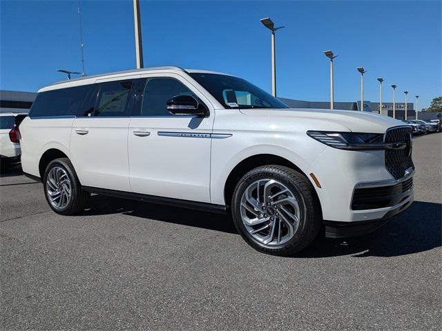 new 2025 Lincoln Navigator L car, priced at $101,077
