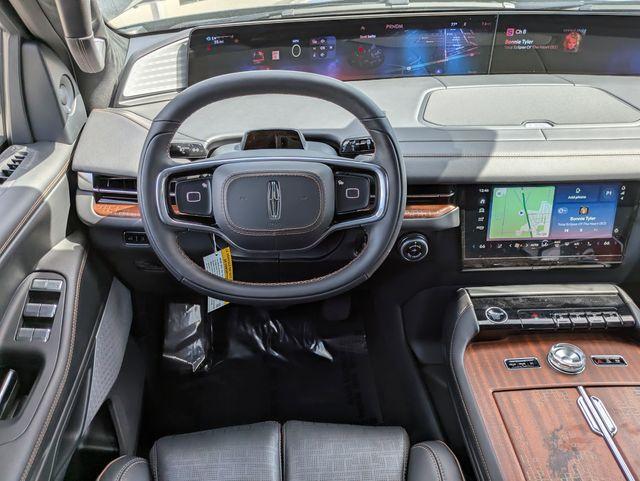 new 2026 Lincoln Navigator car, priced at $123,570