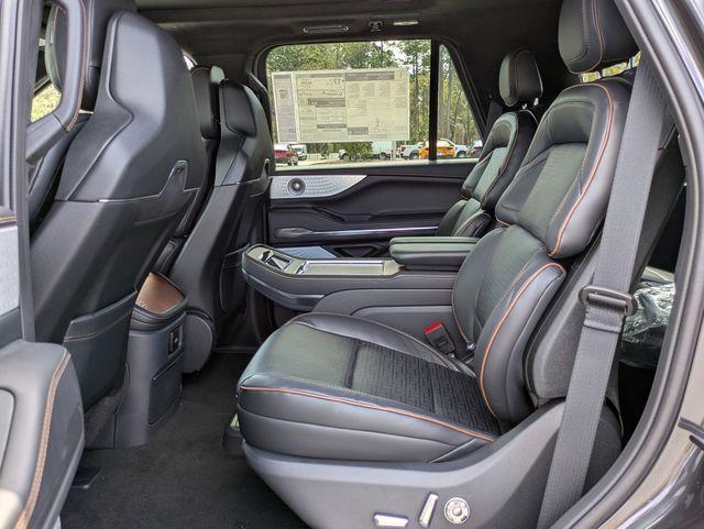 new 2026 Lincoln Navigator car, priced at $123,570