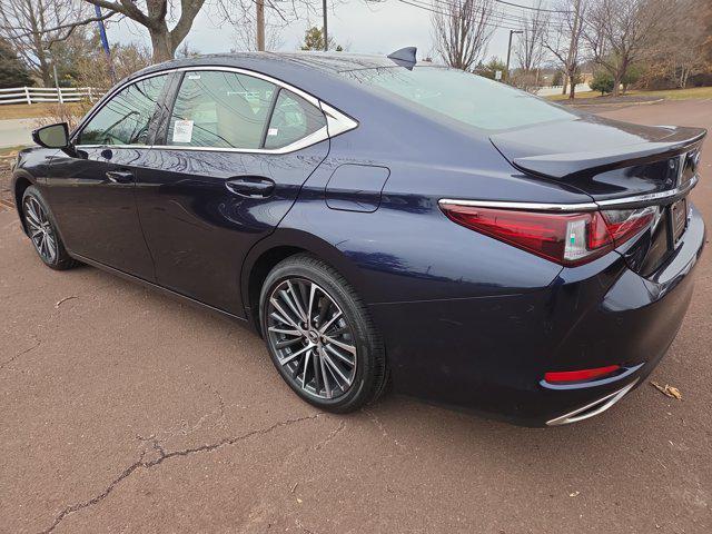 new 2025 Lexus ES 350 car, priced at $49,900