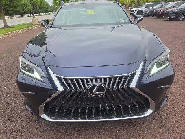 used 2025 Lexus ES 350 car, priced at $45,595