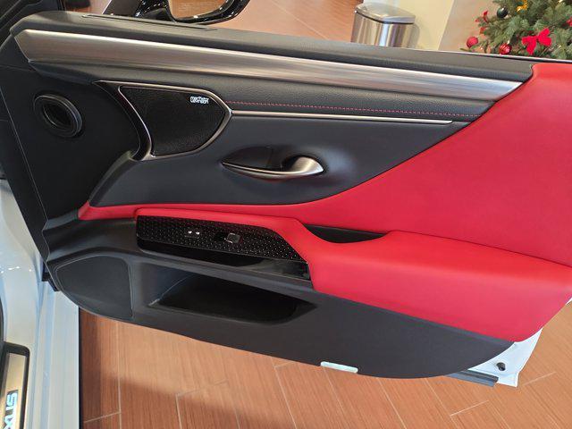 used 2025 Lexus ES 350 car, priced at $55,295