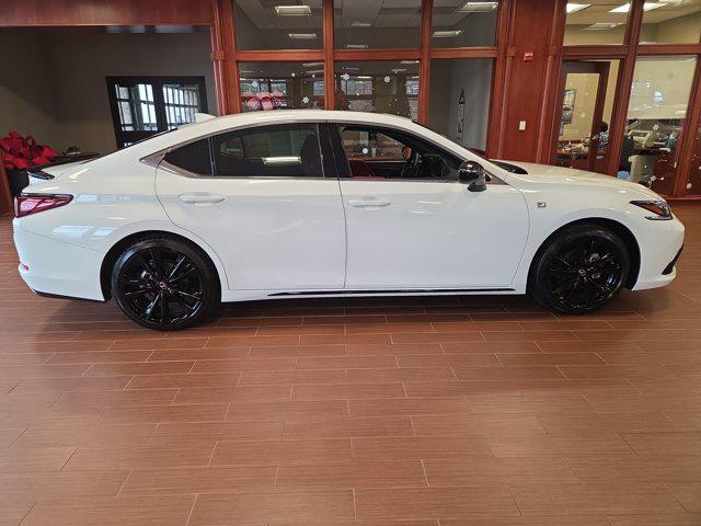 used 2025 Lexus ES 350 car, priced at $55,295